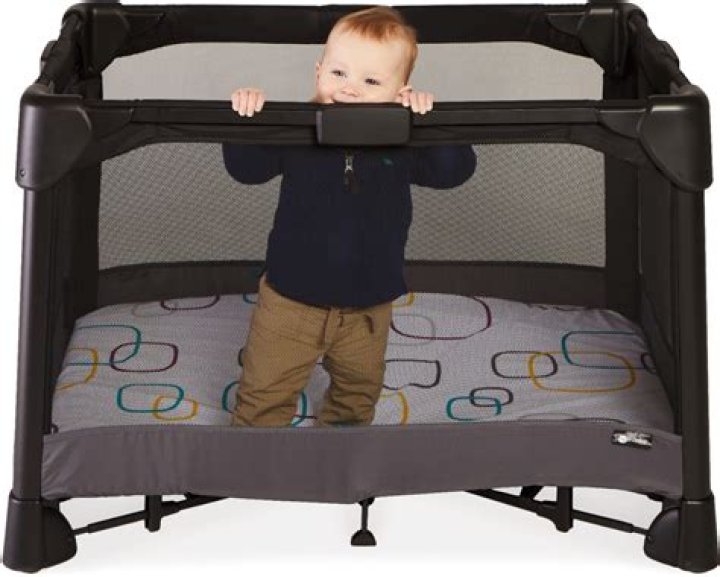 4moms Breeze Playard