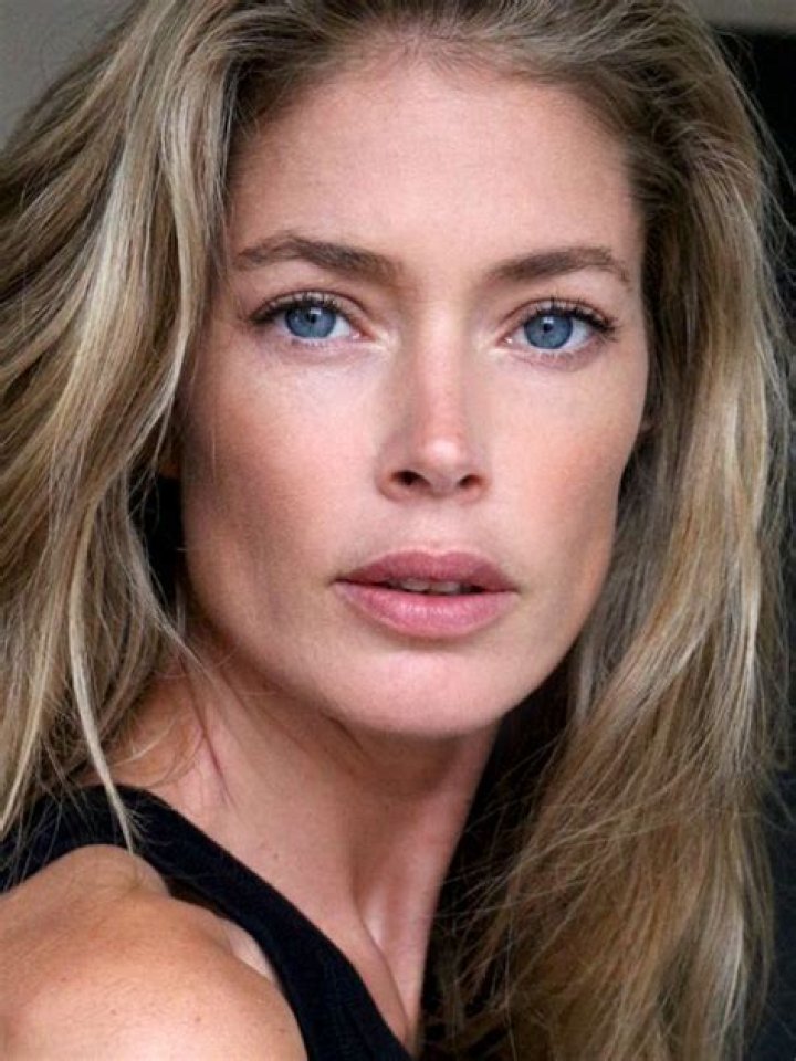Doutzen Kroes at the 26th MTV EMAs