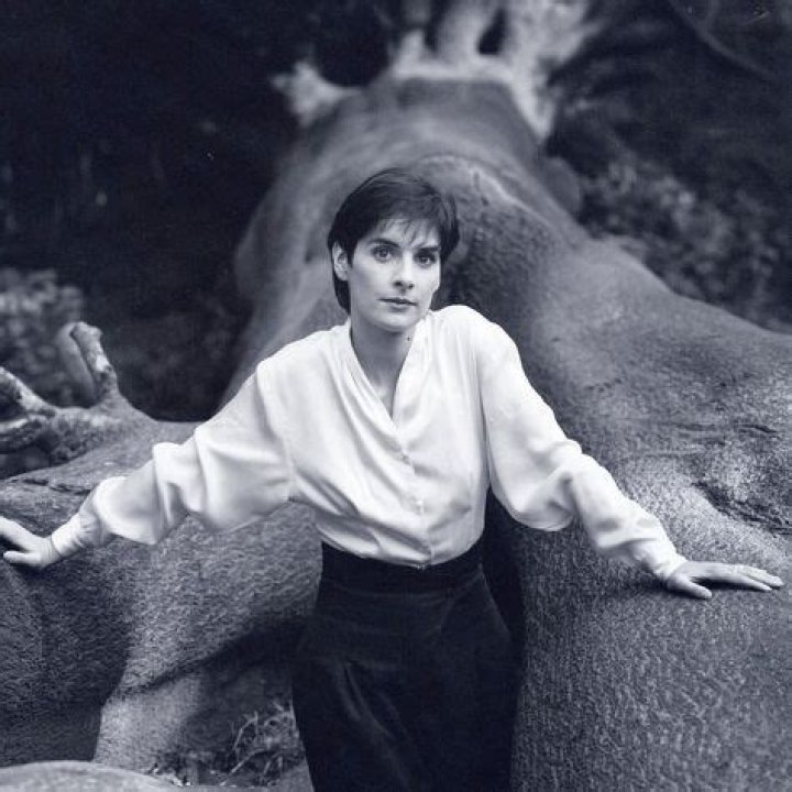 Enya Enya