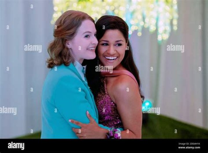 Jo Ellen Pellman & Ariana DeBose