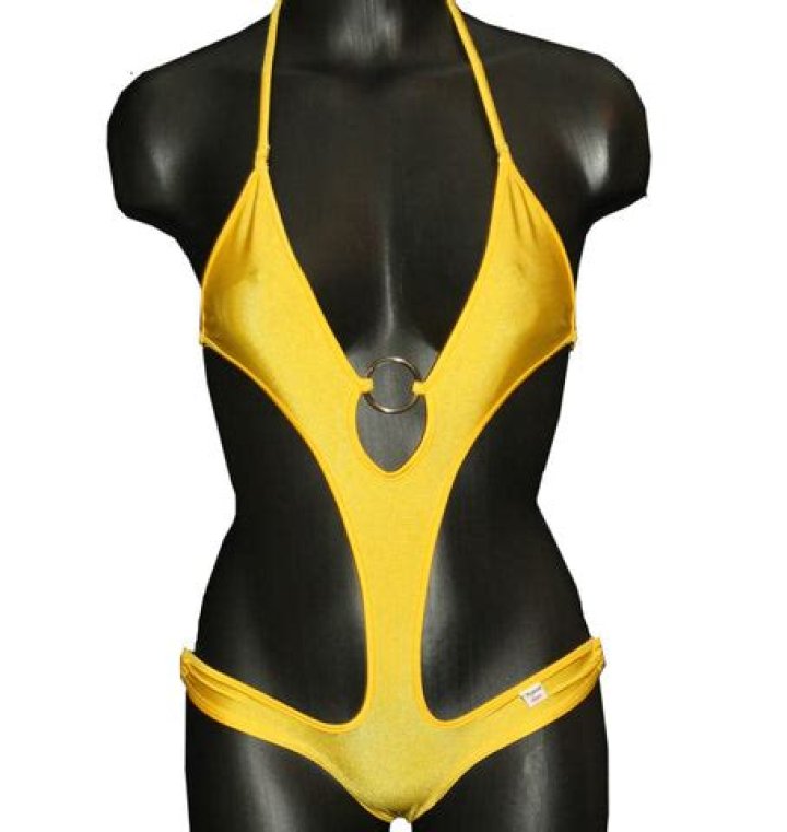 monokinis-2