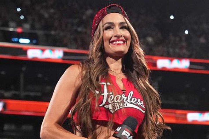 nikki bella
