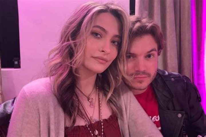 Paris Jackson, Emile Hirsch