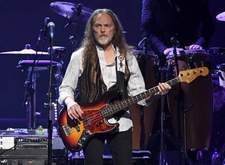
Timothy B. Schmit’s Past Relationships 
