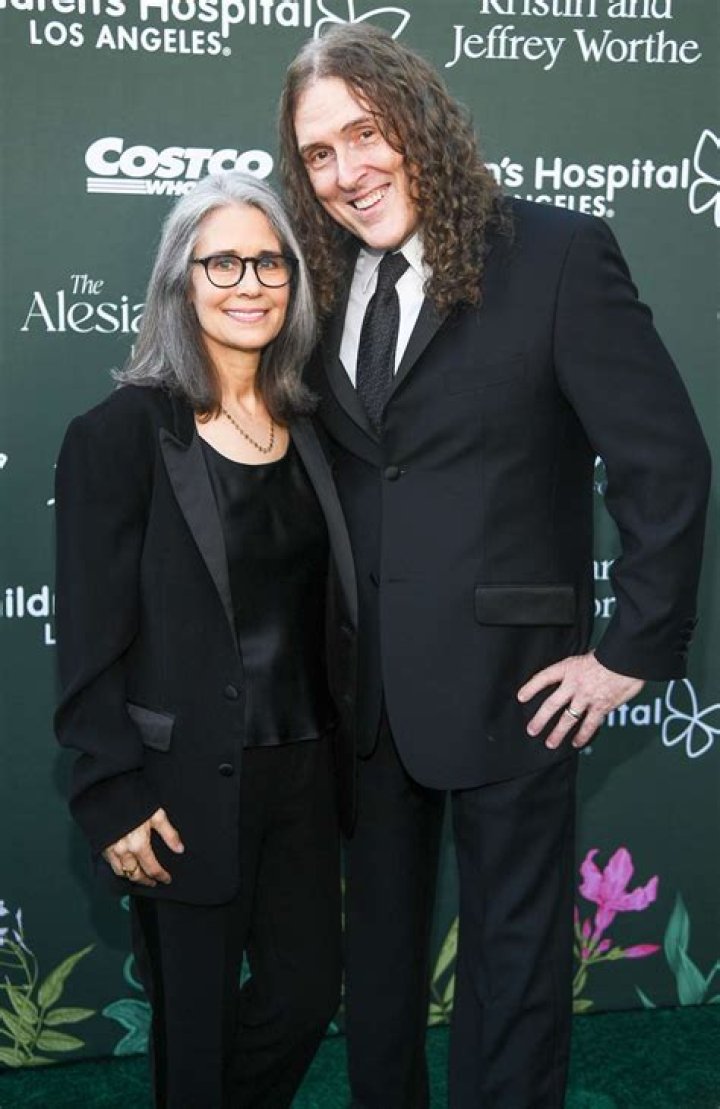 Weird Al Yankovic, Suzanne Yankovic